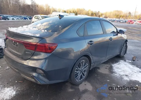 2023 Kia Forte Gt-Line из США, поврежденный, VIN 3KPF54AD3PE520859